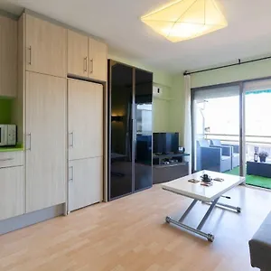 Cozy In Close To The Beach Apartamento Salou